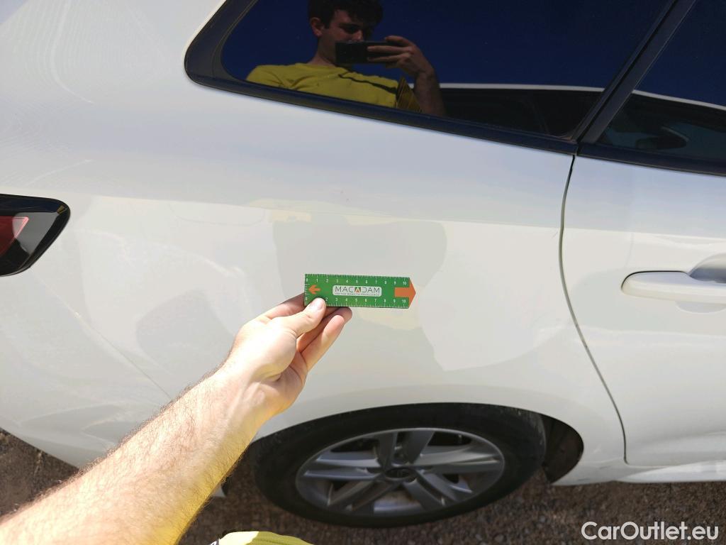  Toyota  Corolla TOYOTA  / 2019 / 5P / familiar 1.8 125H ACTIVE TECH E-CVT TOU SPORT #34