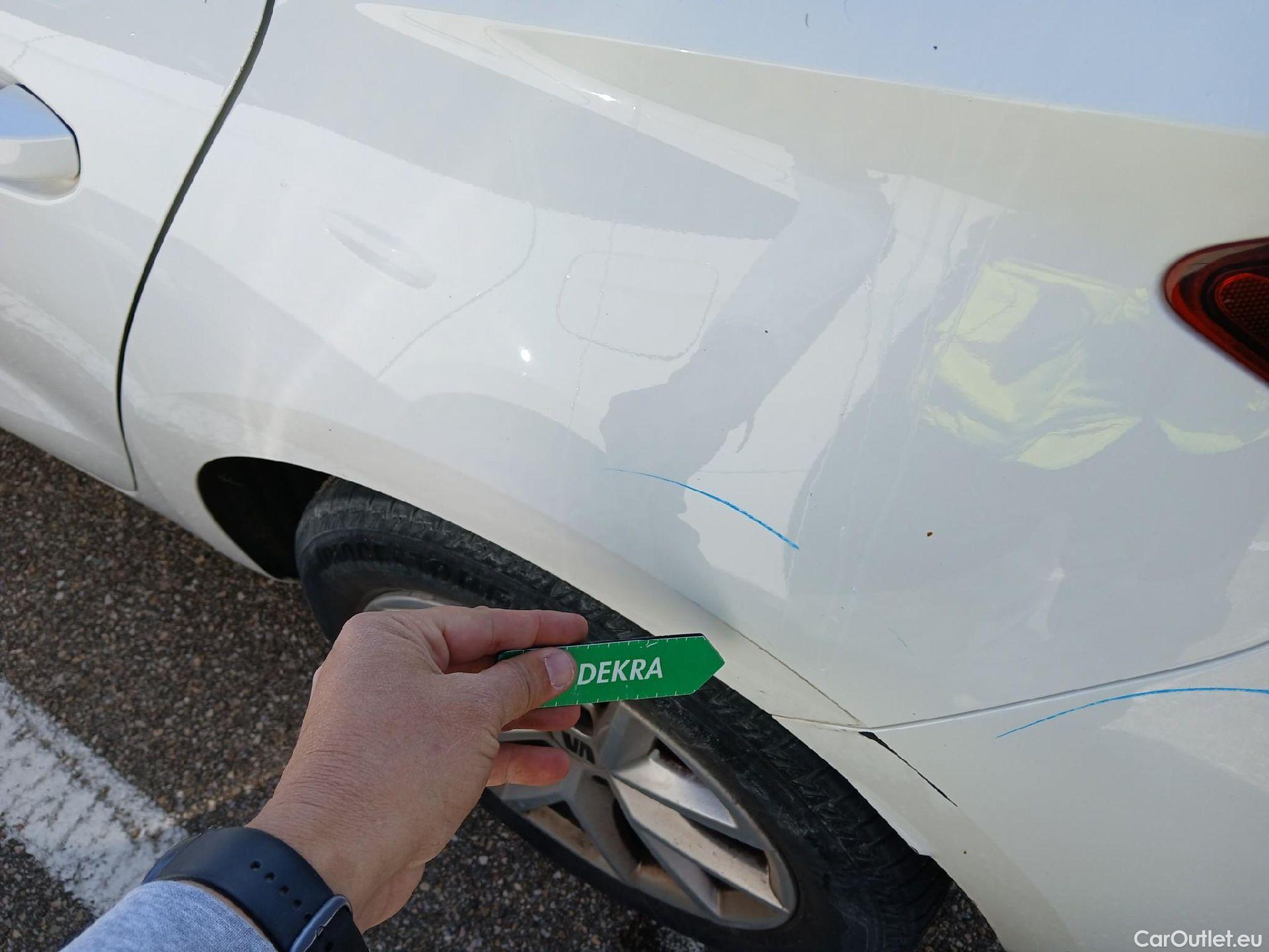  Land Rover  Discovery SEAT Nuevo León / 2020 / 5P / berlina con portón 2.0 TDI 85kW S&S Style Go (AC3) #7