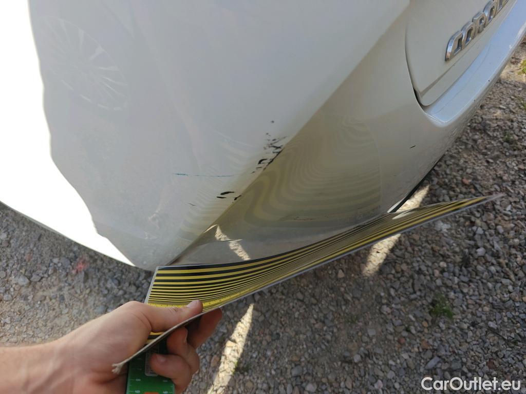  Toyota  Corolla TOYOTA  / 2019 / 5P / familiar 1.8 125H ACTIVE TECH E-CVT TOU SPORT #15