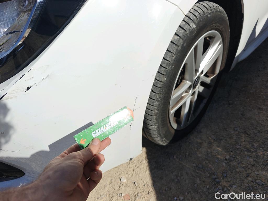  Toyota  Corolla TOYOTA  / 2019 / 5P / familiar 1.8 125H ACTIVE TECH E-CVT TOU SPORT #11