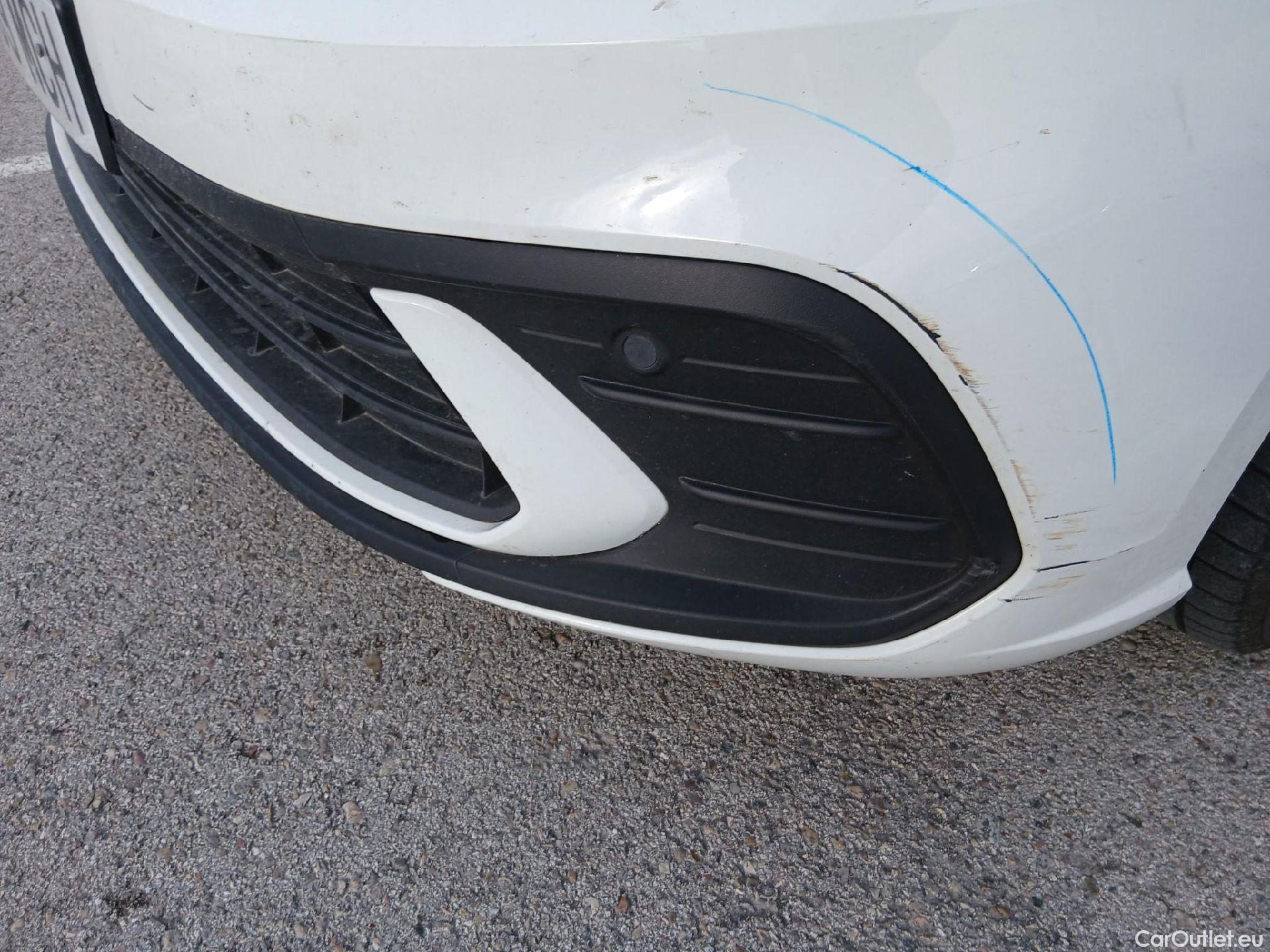  Volkswagen  Polo VOLKSWAGEN  / 2021 / 5P / berlina con portón Life 1.0 TSI 70kW (95CV) #7