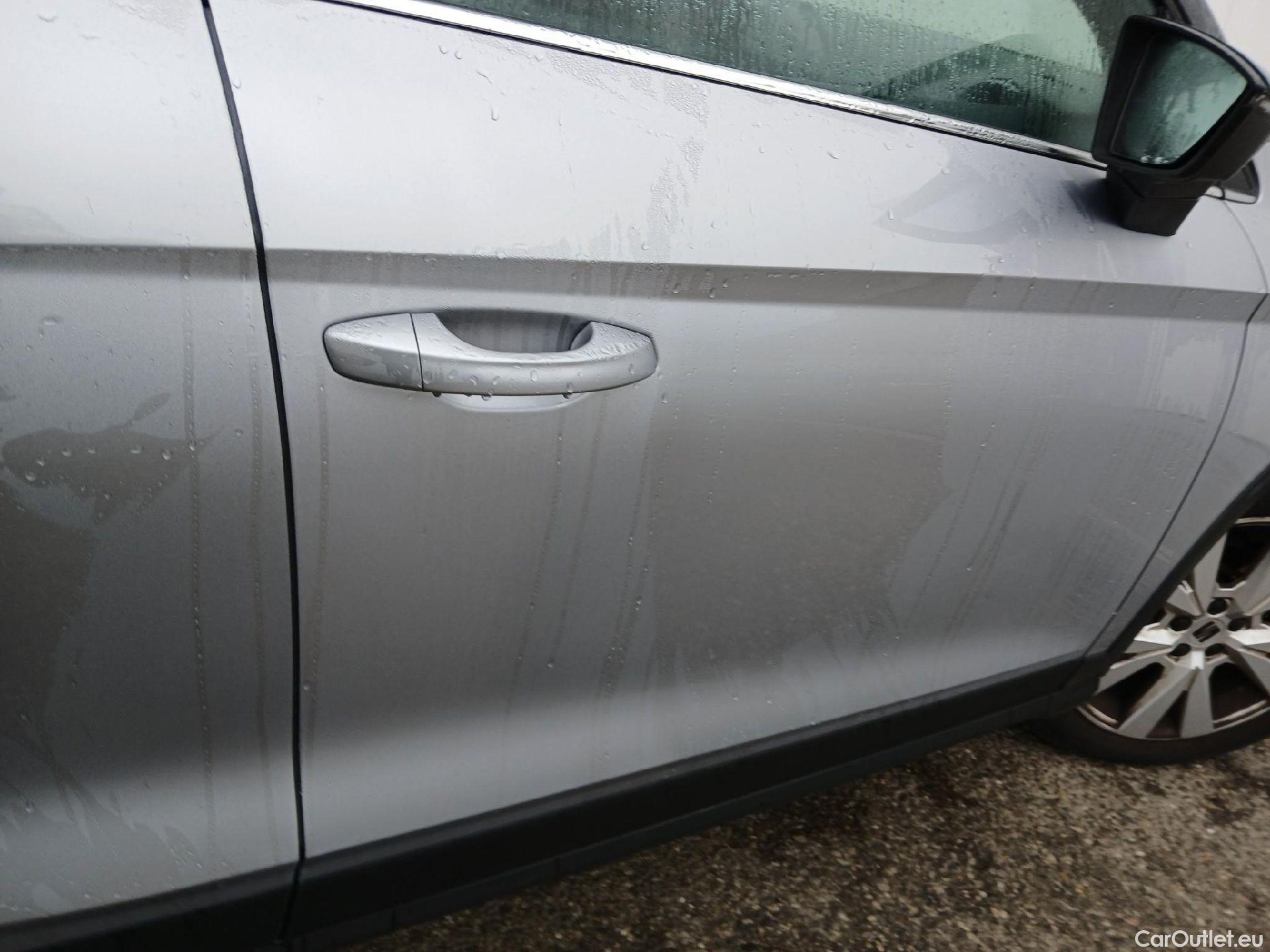  Seat  Arona SEAT  / 2021 / 5P / todoterreno 1.0 TSI 81kW (110CV) Xperience Plus(SP) #33