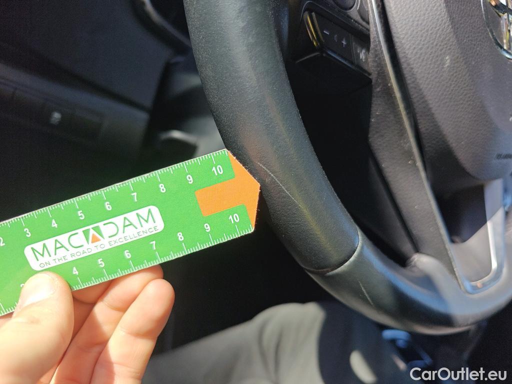  Toyota  Corolla TOYOTA  / 2019 / 5P / familiar 1.8 125H ACTIVE TECH E-CVT TOU SPORT #25