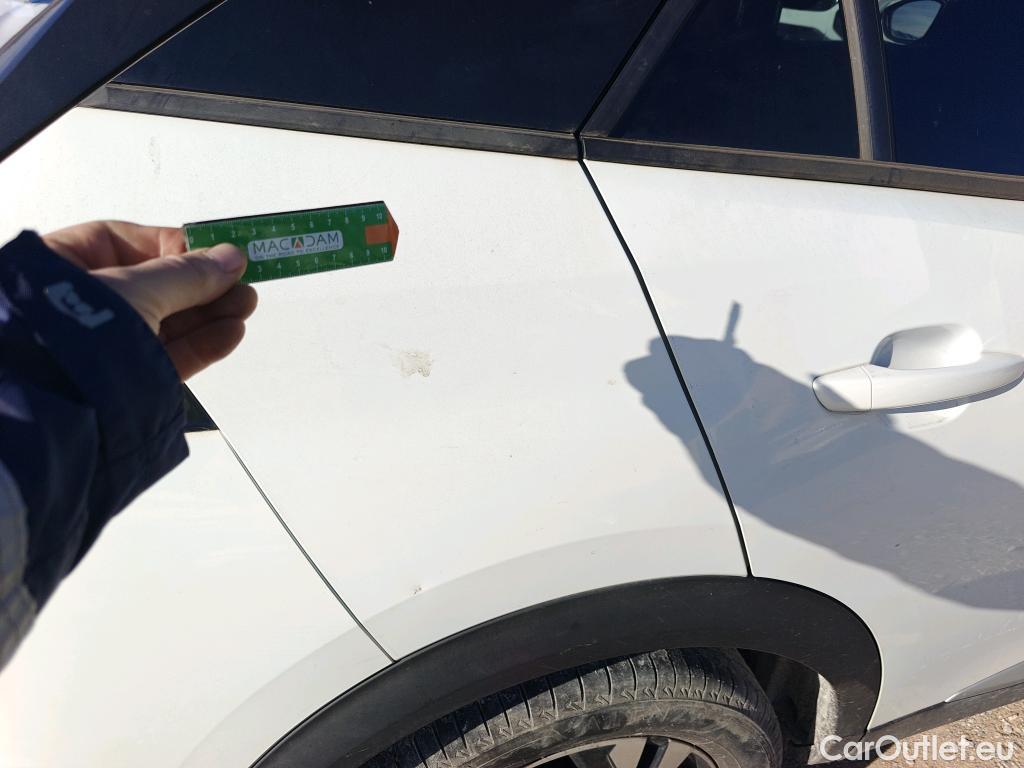  Peugeot  2008 PEUGEOT  / 2019 / 5P / todoterreno Allure BlueHDI 81kW (110CV) #38