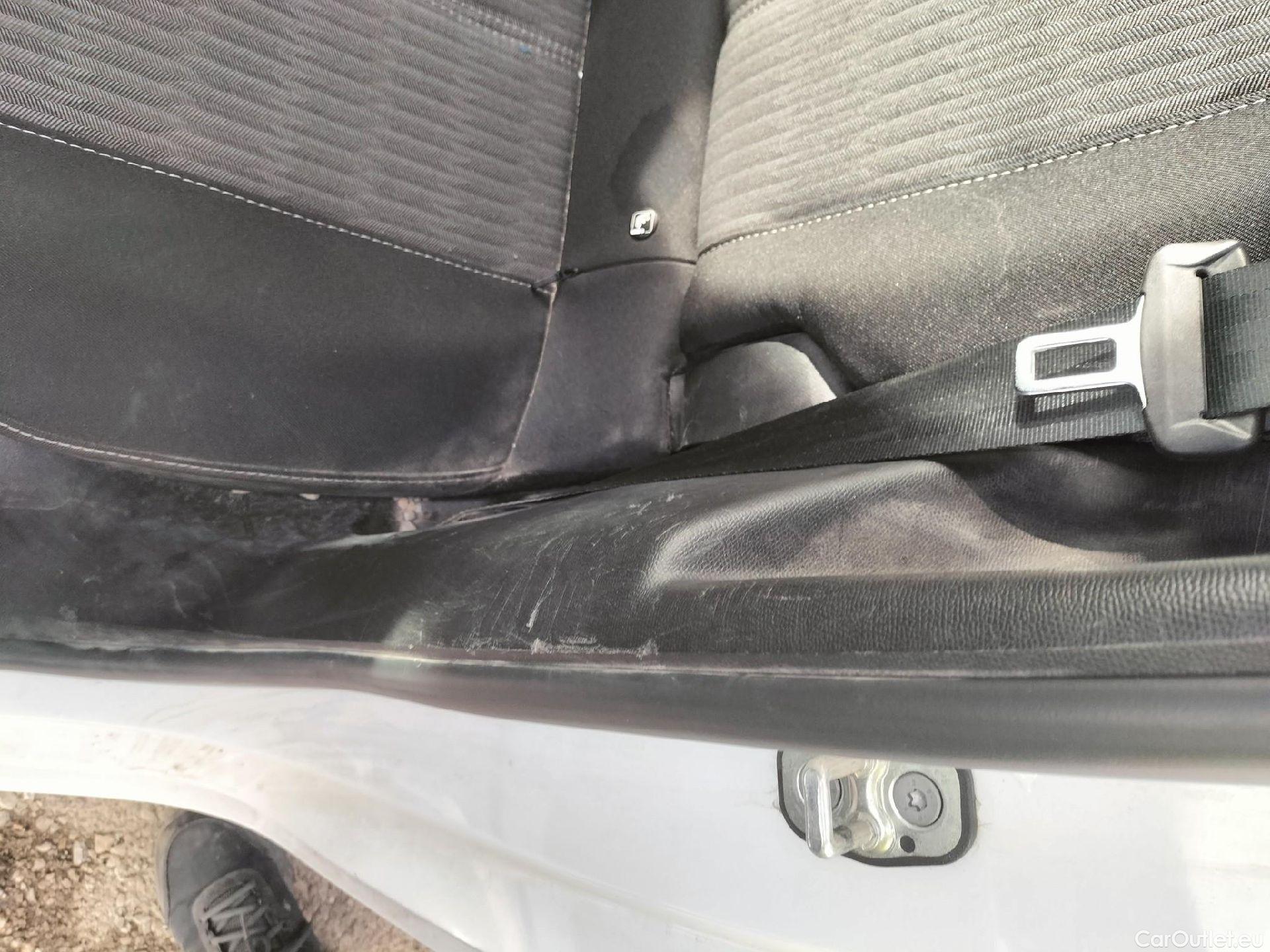  Opel  Corsa  F Edition 1.5 100CV MT6 E6d #15