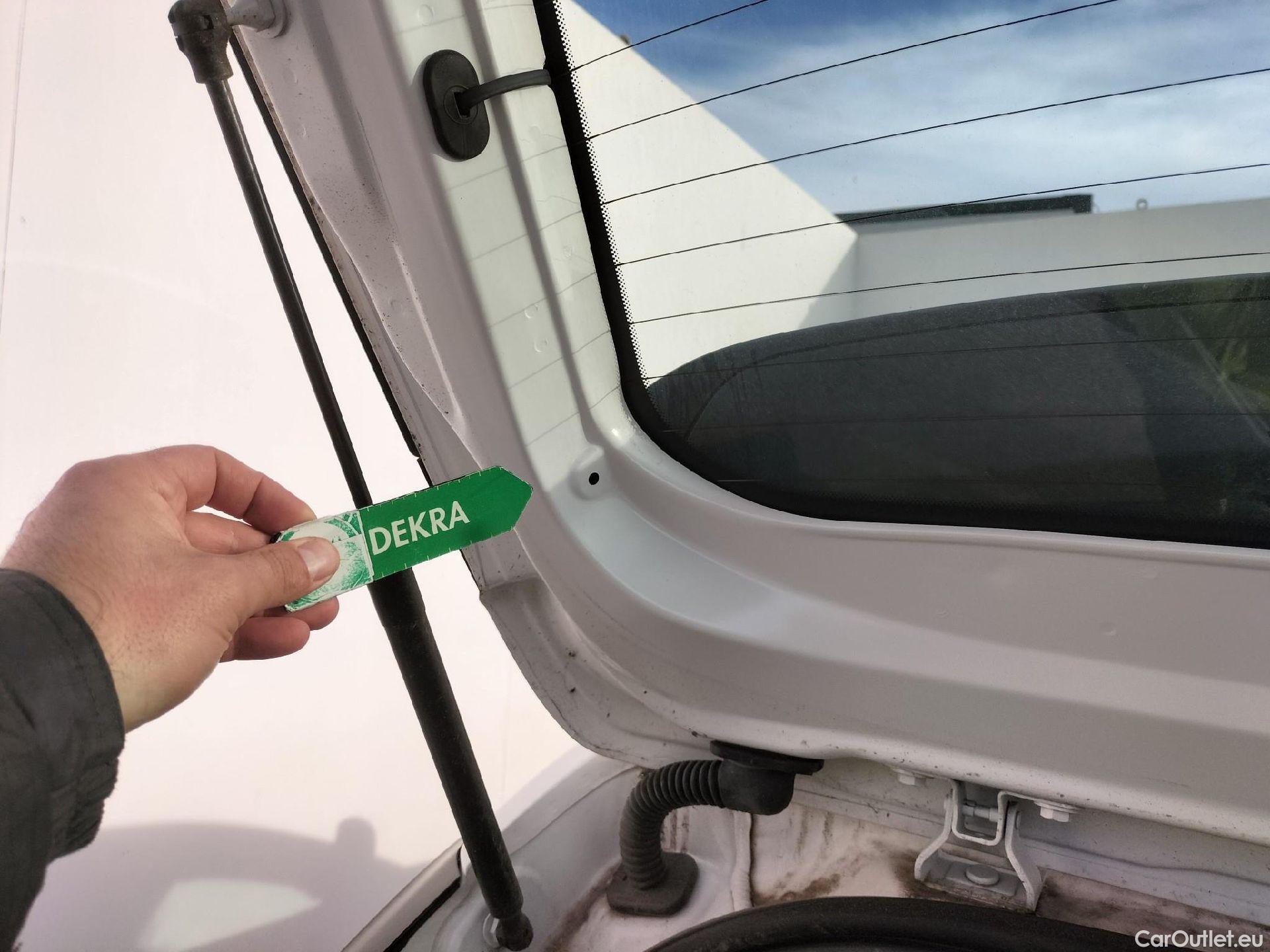  Opel  Corsa  F Edition 1.5 100CV MT6 E6d #30