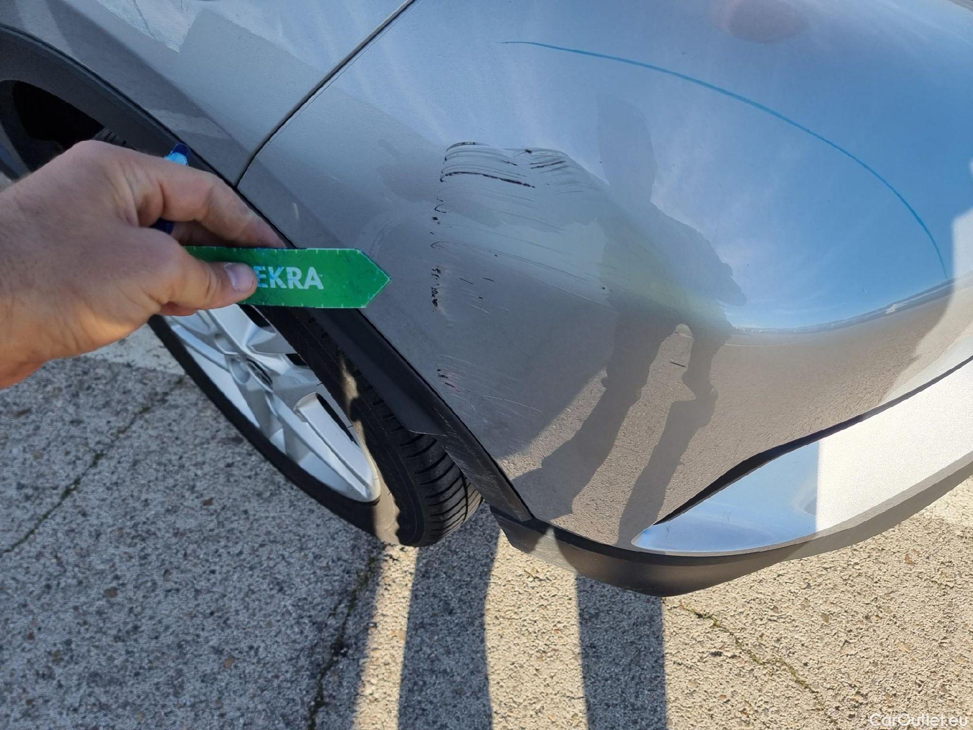  Toyota  C-HR TOYOTA  / 2019 / 5P / todoterreno 1.8 125H Active #10