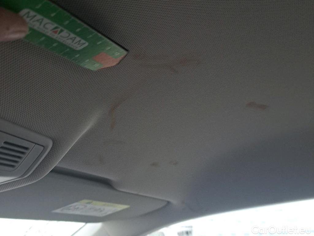  Volkswagen  T-CROSS VOLKSWAGEN  / 2018 / 5P / todoterreno Advance 1.0 TSI 85kW (115CV) DSG (AC) #11