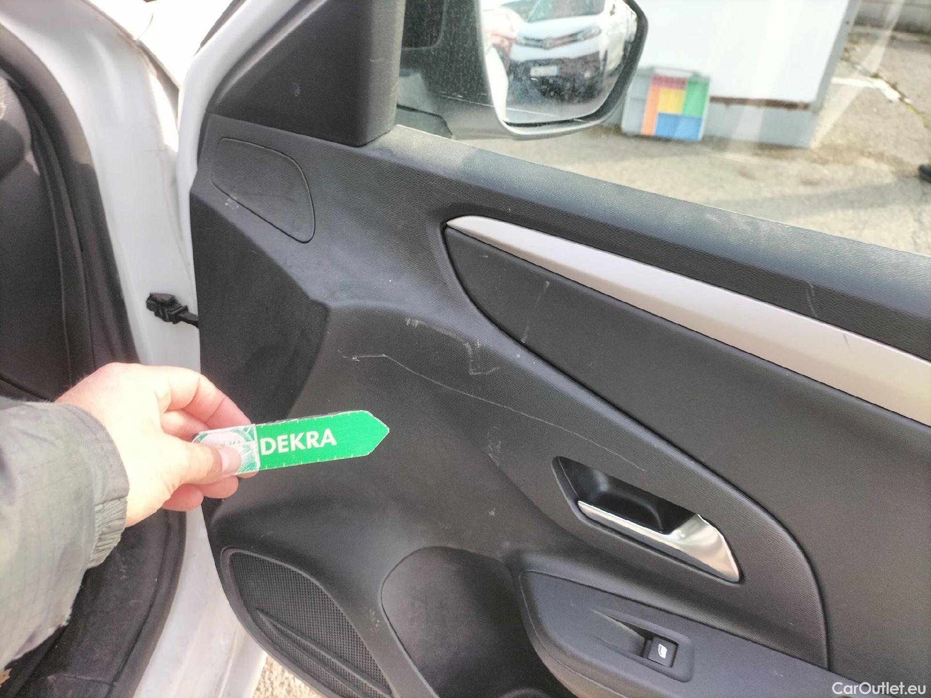  Opel  Corsa  F Edition 1.5 100CV MT6 E6d #42