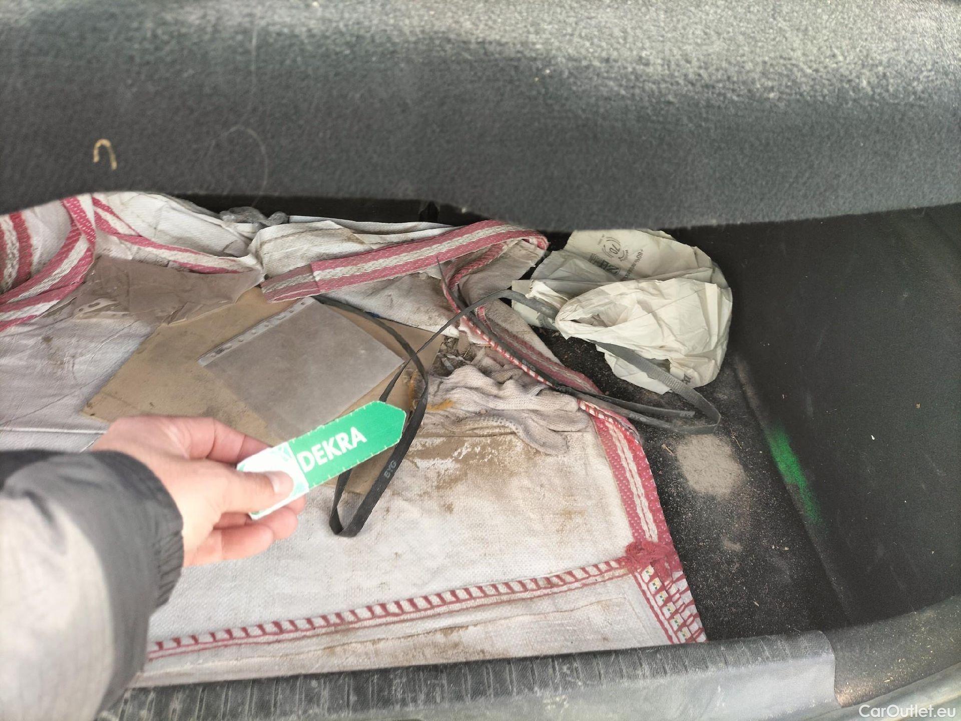  Opel  Corsa  F Edition 1.5 100CV MT6 E6d #25