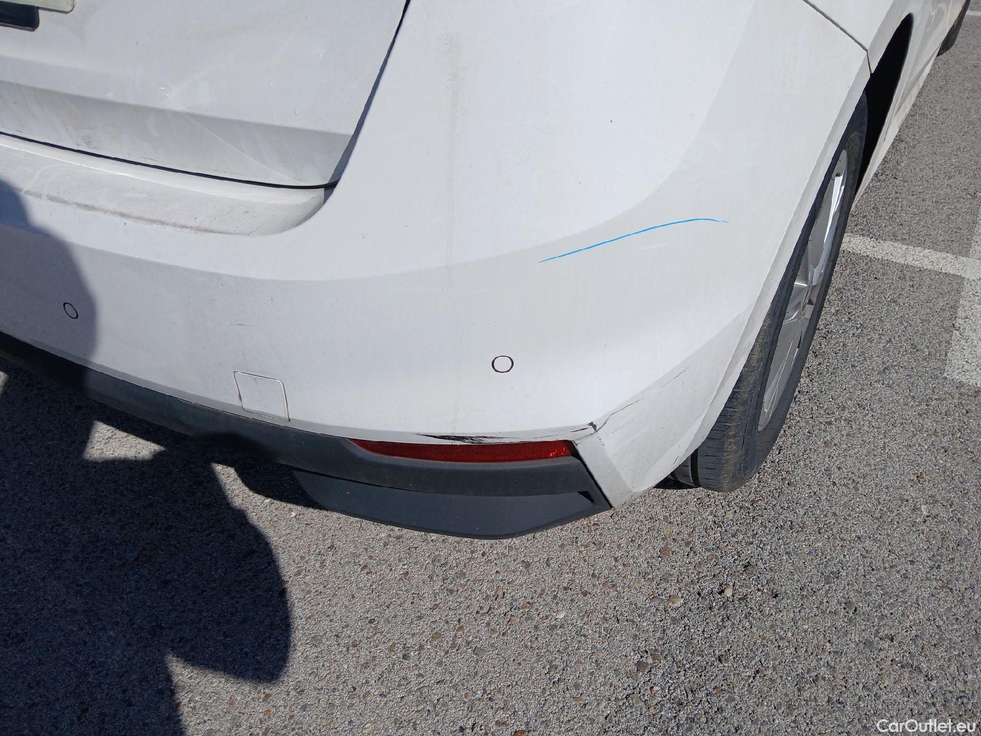  Skoda  Fabia SKODA  / 2021 / 5P / berlina con portón 1.0 TSI 70KW (95CV) Ambition (AC) #7