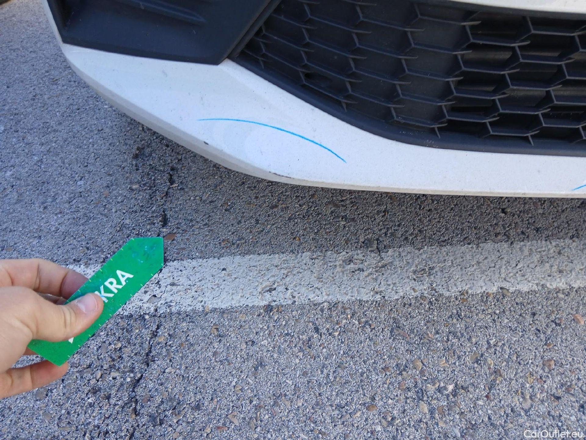  Skoda  Fabia SKODA  / 2021 / 5P / berlina con portón 1.0 TSI 70KW (95CV) Ambition (AC) #2