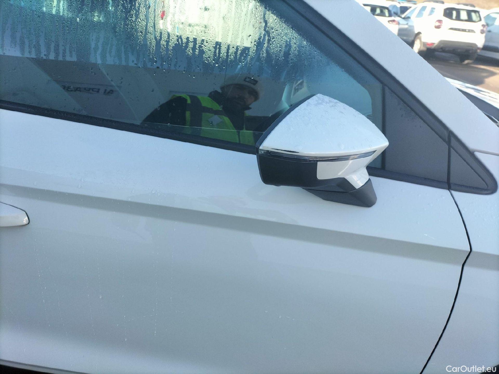  Seat  Arona SEAT  / 2017 / 5P / todoterreno 1.0 TSI 70kW (95CV) Style Ecomotive #39