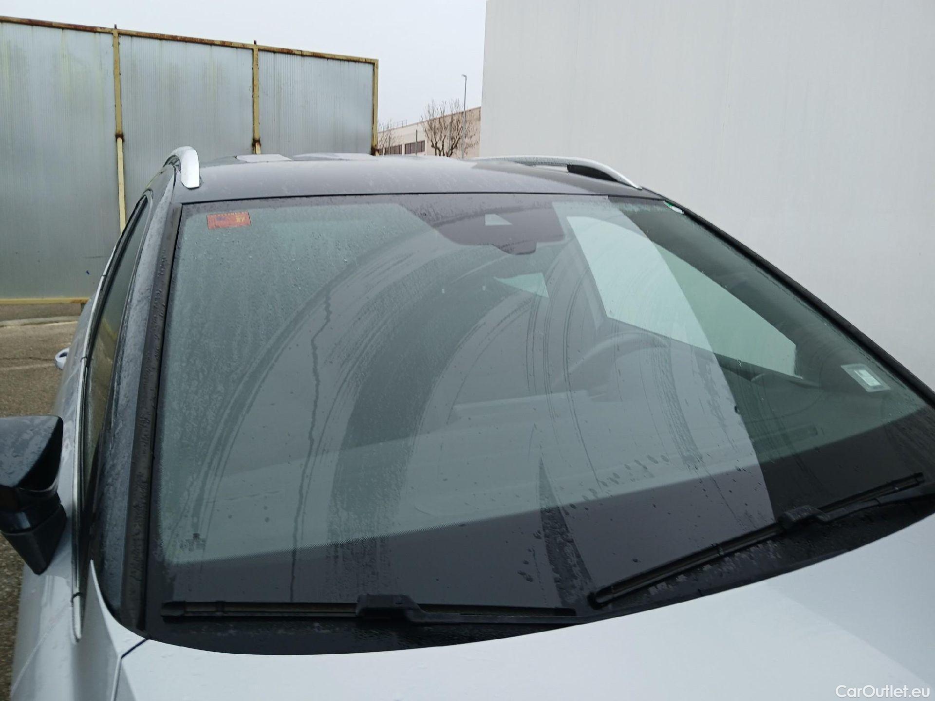  Seat  Arona SEAT  / 2021 / 5P / todoterreno 1.0 TSI 81kW (110CV) Xperience Plus(SP) #6