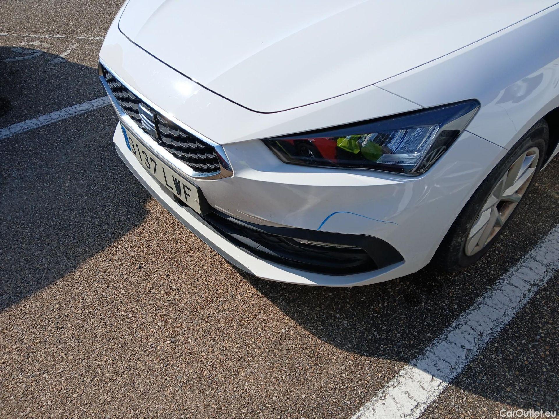  Land Rover  Discovery SEAT Nuevo León / 2020 / 5P / berlina con portón 2.0 TDI 85kW S&S Style Go (AC3) #4