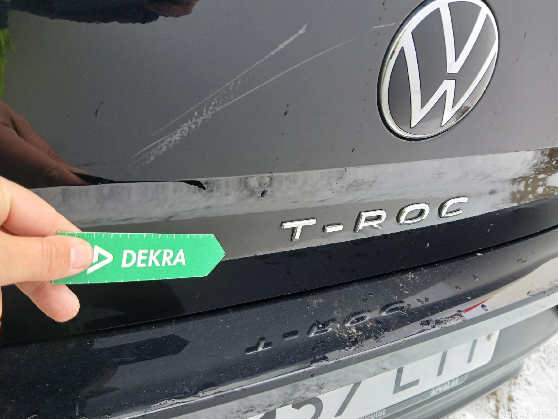  Volkswagen  T-ROC VOLKSWAGEN  / 2017 / 5P / todoterreno Edition 1.0 TSI 85kW (115CV) #32