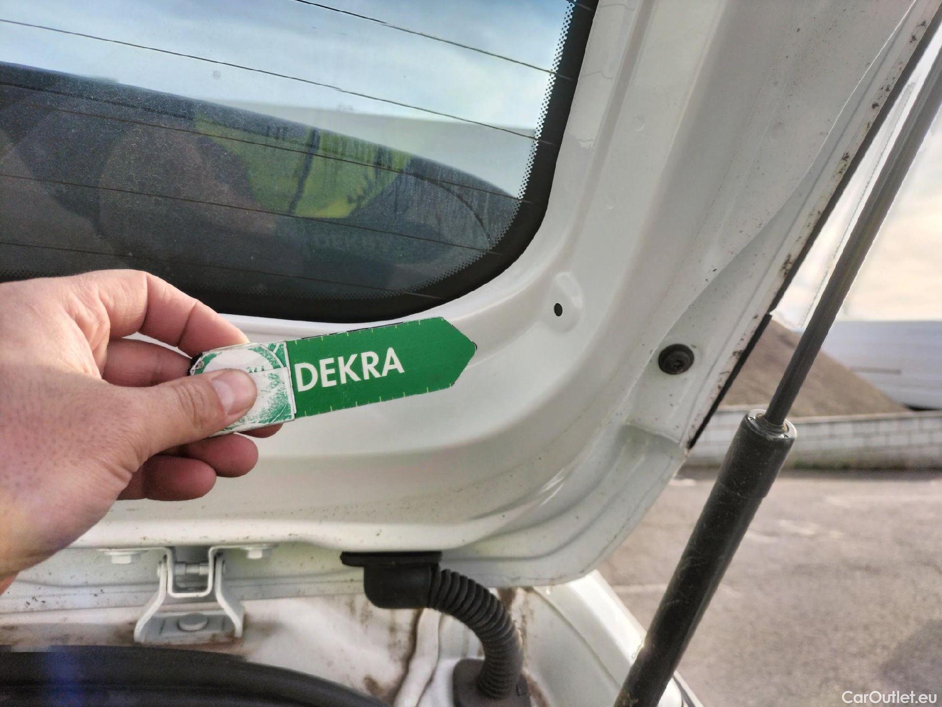  Opel  Corsa  F Edition 1.5 100CV MT6 E6d #33