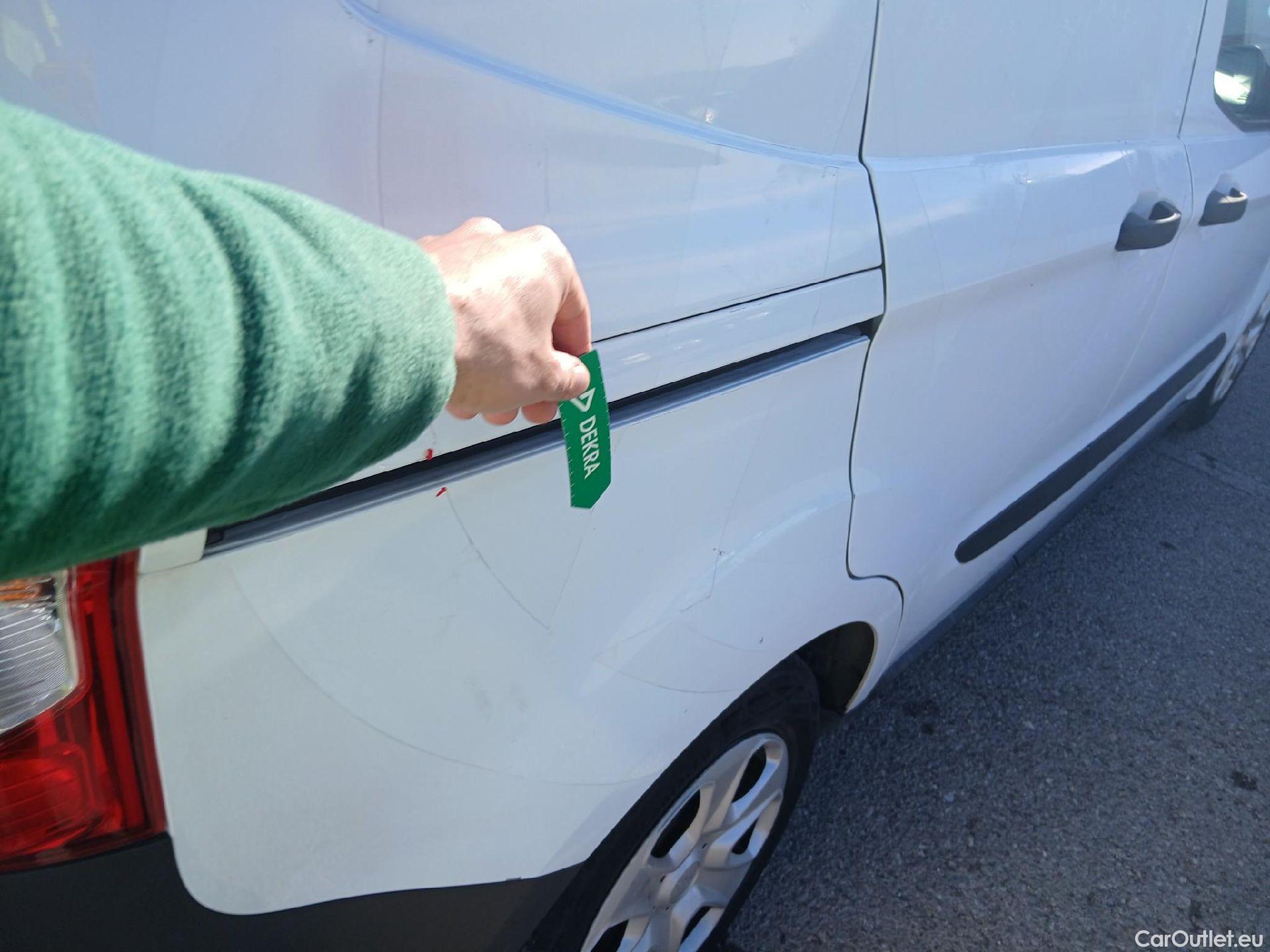  Ford  Transit FORD  Courier/2014/4P/furgón der.turis Van 1.5 TDCi 56kW Trend #20