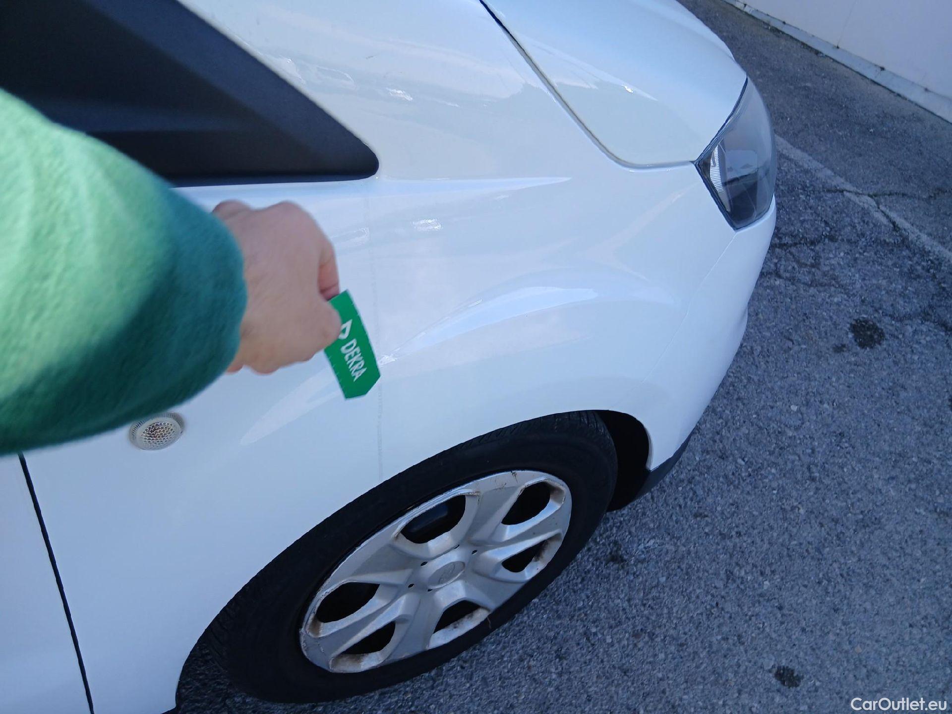  Ford  Transit FORD  Courier/2014/4P/furgón der.turis Van 1.5 TDCi 56kW Trend #28