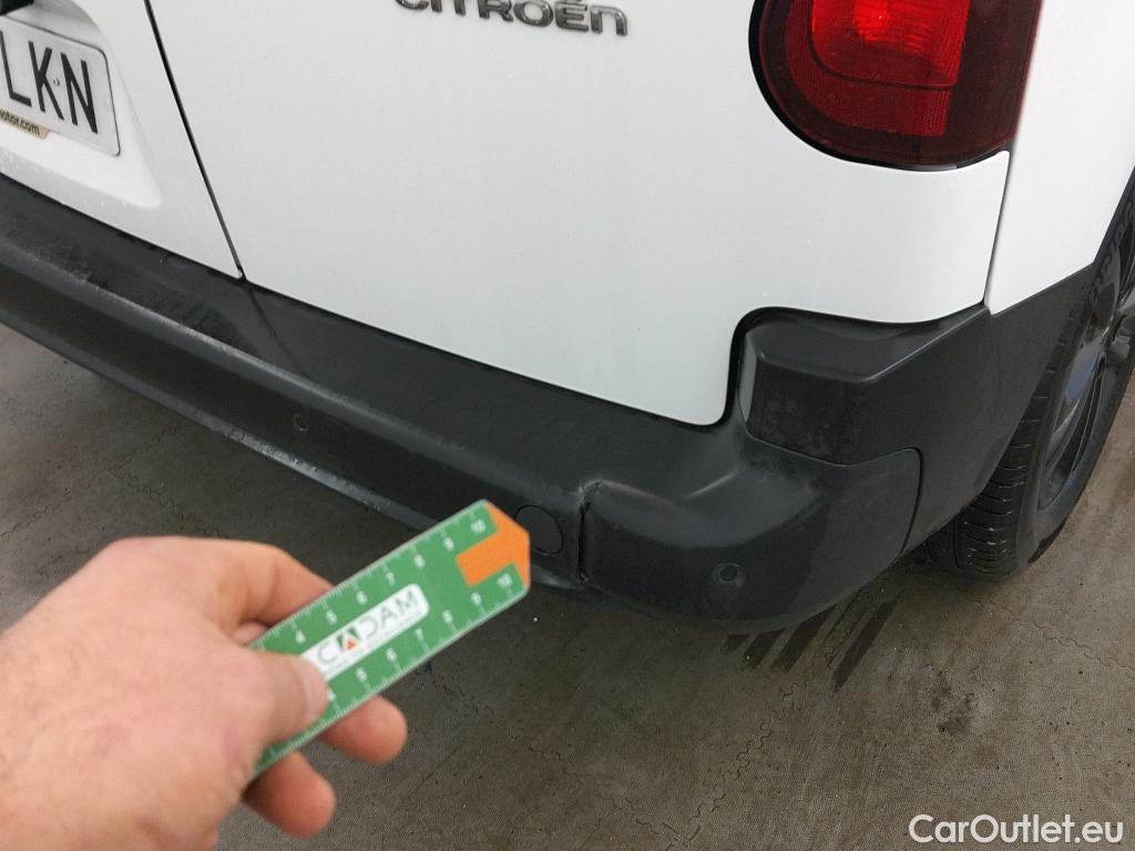  Citroen  Berlingo CITROEN  / 2018 / 5P / monovolumen compacto Talla M BlueHDi 100 S&S 100 AÑOS #2