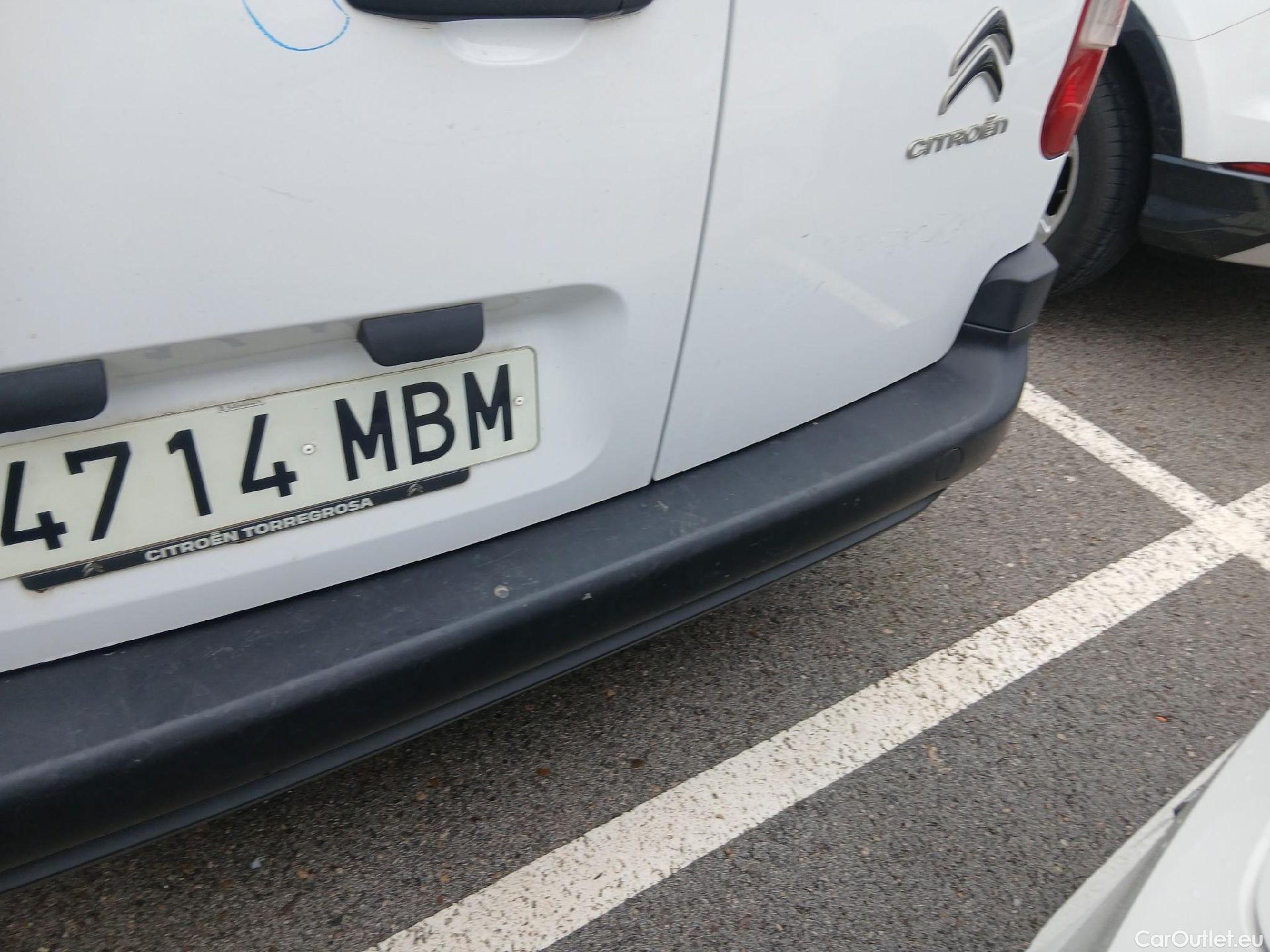  Citroen  Berlingo CITROEN  / 2018 / 4P / monovolumen compacto Talla M BlueHDi 100 S&S LIVE PACK #11