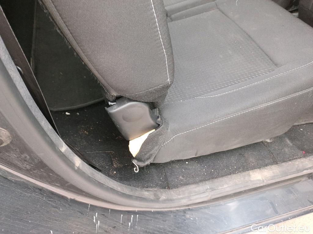  Dacia  Lodgy DACIA  / 2012 / 5P / monovolumen compacto Comfort 1.6 75kW (100CV) GLP 7Pl - 18 #23