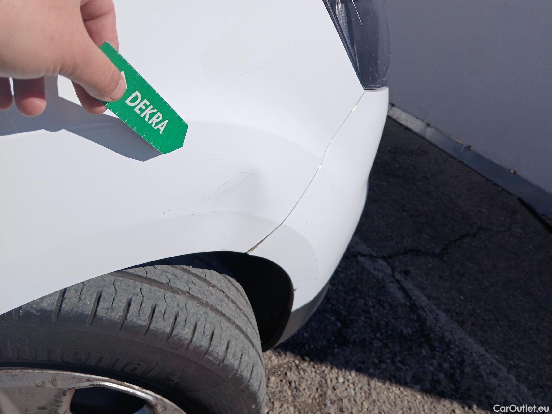  Ford  Transit Connect FORD Transit Courier / 2014 / 4P / combi Kombi 1.5 TDCi 71kW Trend #63