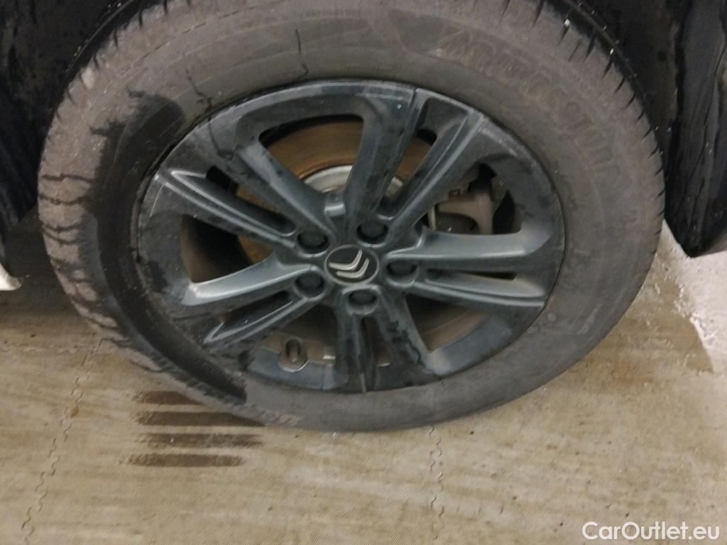  Citroen  Berlingo CITROEN  / 2018 / 5P / monovolumen compacto Talla M BlueHDi 100 S&S 100 AÑOS #3