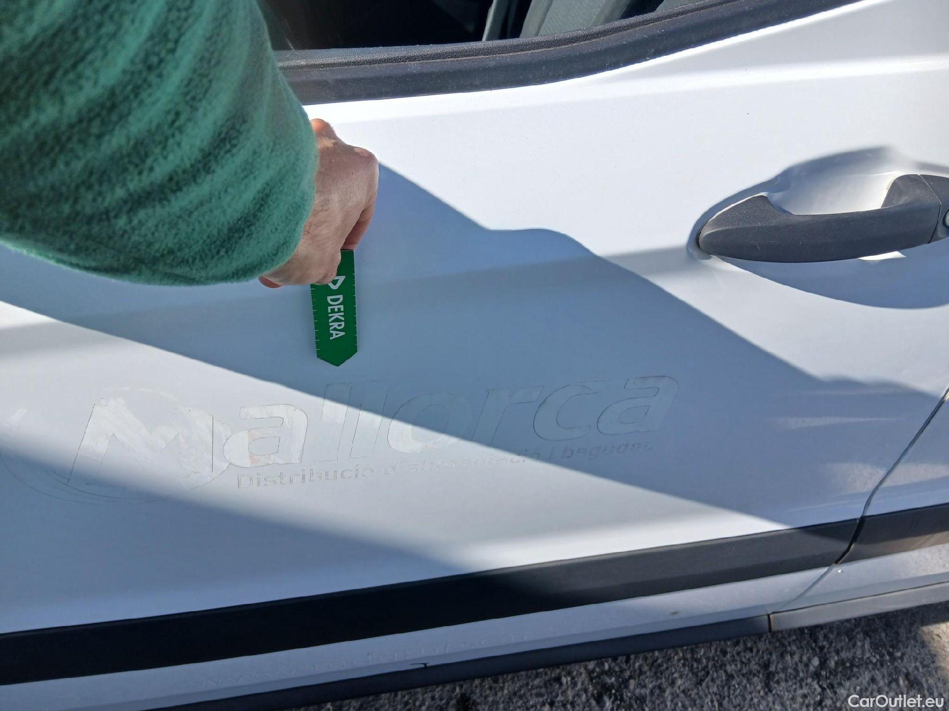  Ford  Transit FORD  Courier/2014/4P/furgón der.turis Van 1.5 TDCi 56kW Trend #9