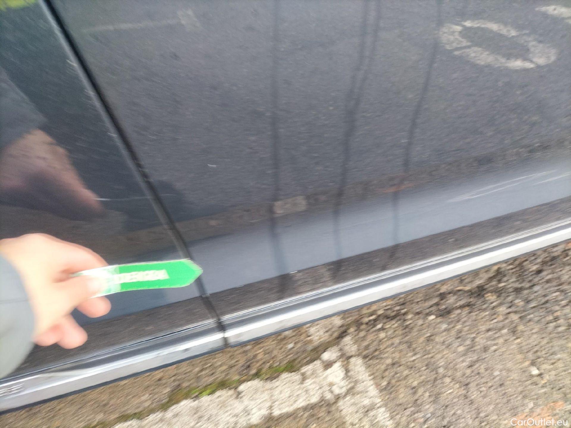  Volvo  XC60 VOLVO  / 2017 / 5P / todoterreno 2.0 T6 AWD Recharge Inscription Exp Auto #28