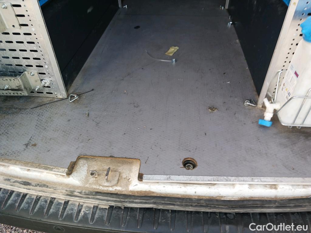  Ford  Transit FORD  Custom / 2012 / 4P / furgón Van 2.0 TDCI 96kW 340 L2 MHEV Trend #47