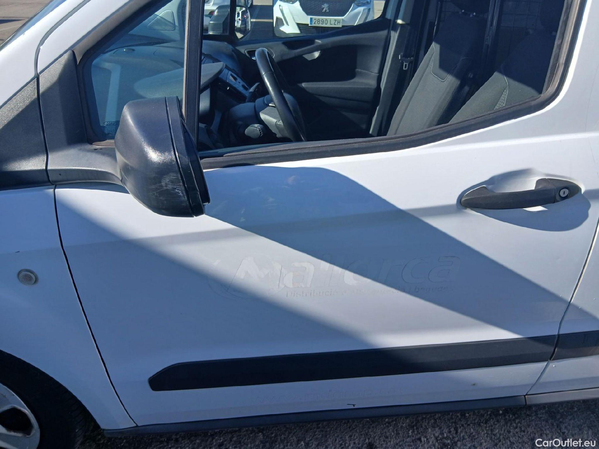  Ford  Transit FORD  Courier/2014/4P/furgón der.turis Van 1.5 TDCi 56kW Trend #10