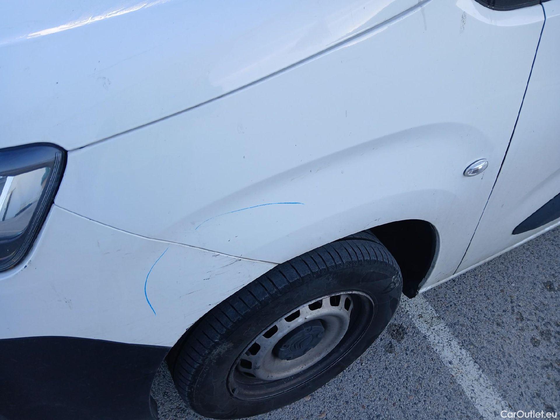  Citroen  Berlingo CITROEN  / 2018 / 3P / furgón derivado de turismo Talla M BlueHDi 100 CONTROL #7