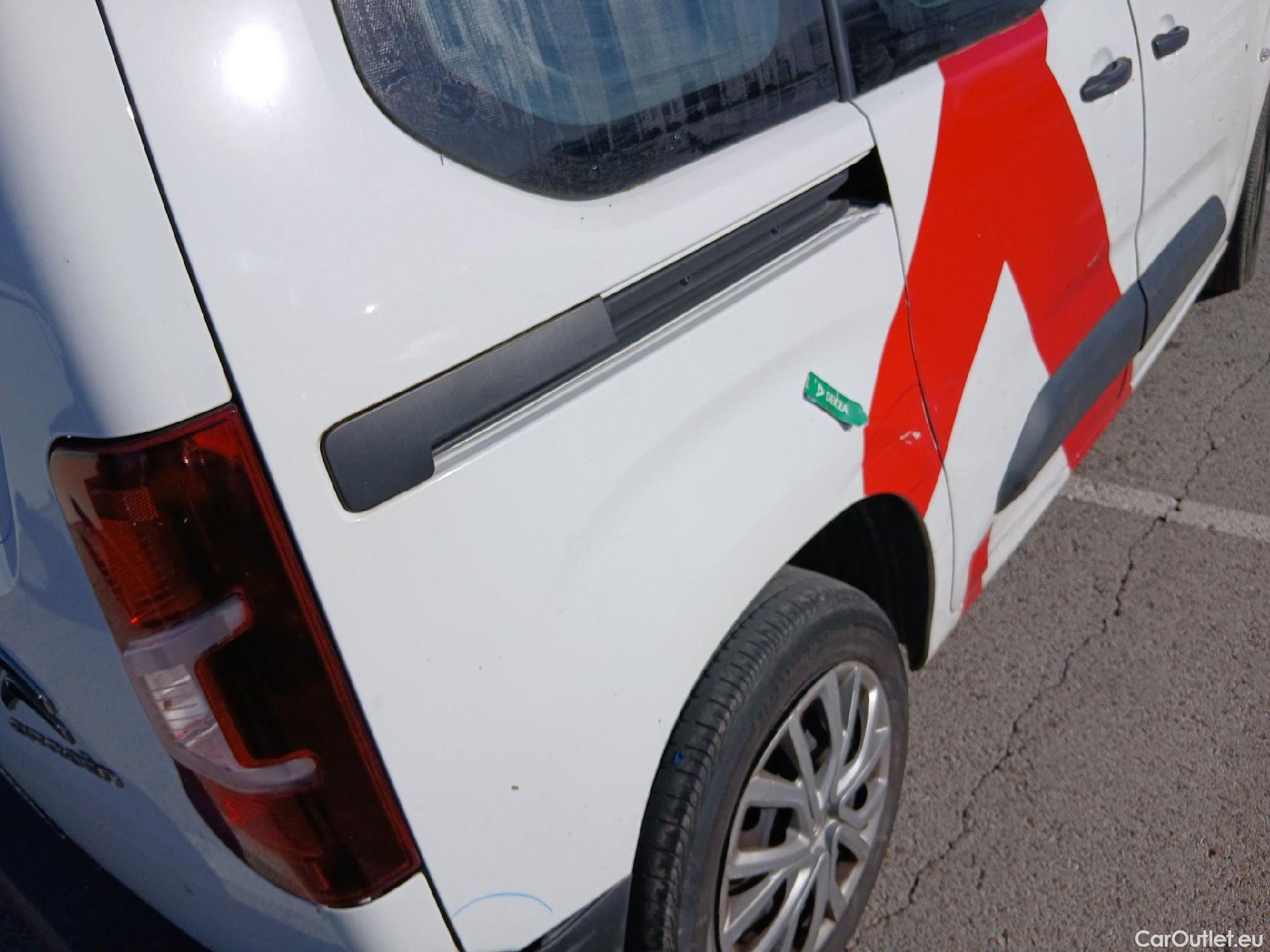  Citroen  Berlingo CITROEN  M BlueHDi 100 S&S LIVE (IND) (CX) #39