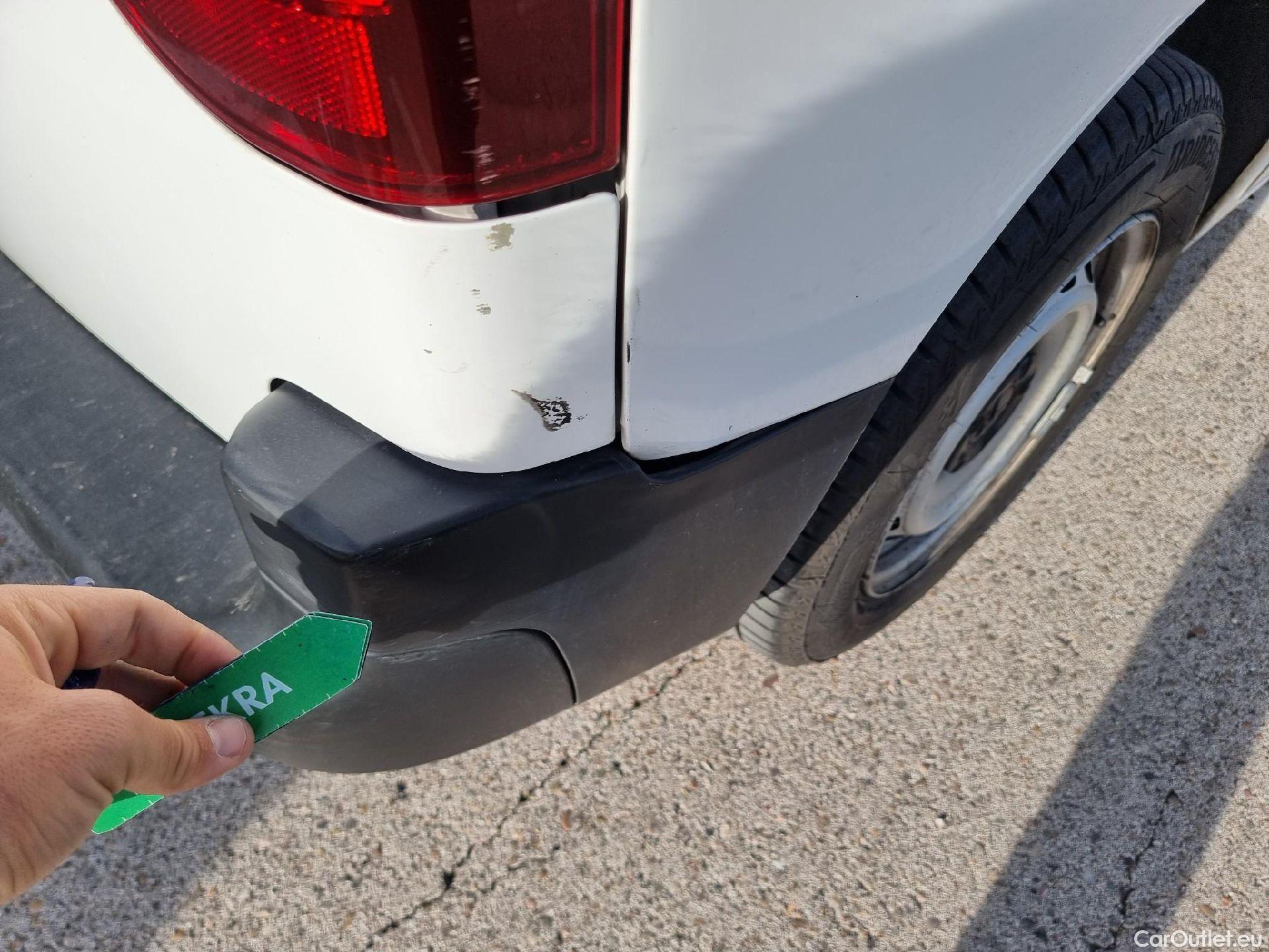  Citroen  Berlingo CITROEN  / 2018 / 3P / furgón derivado de turismo Talla M BlueHDi 100 CONTROL (AC2) #29