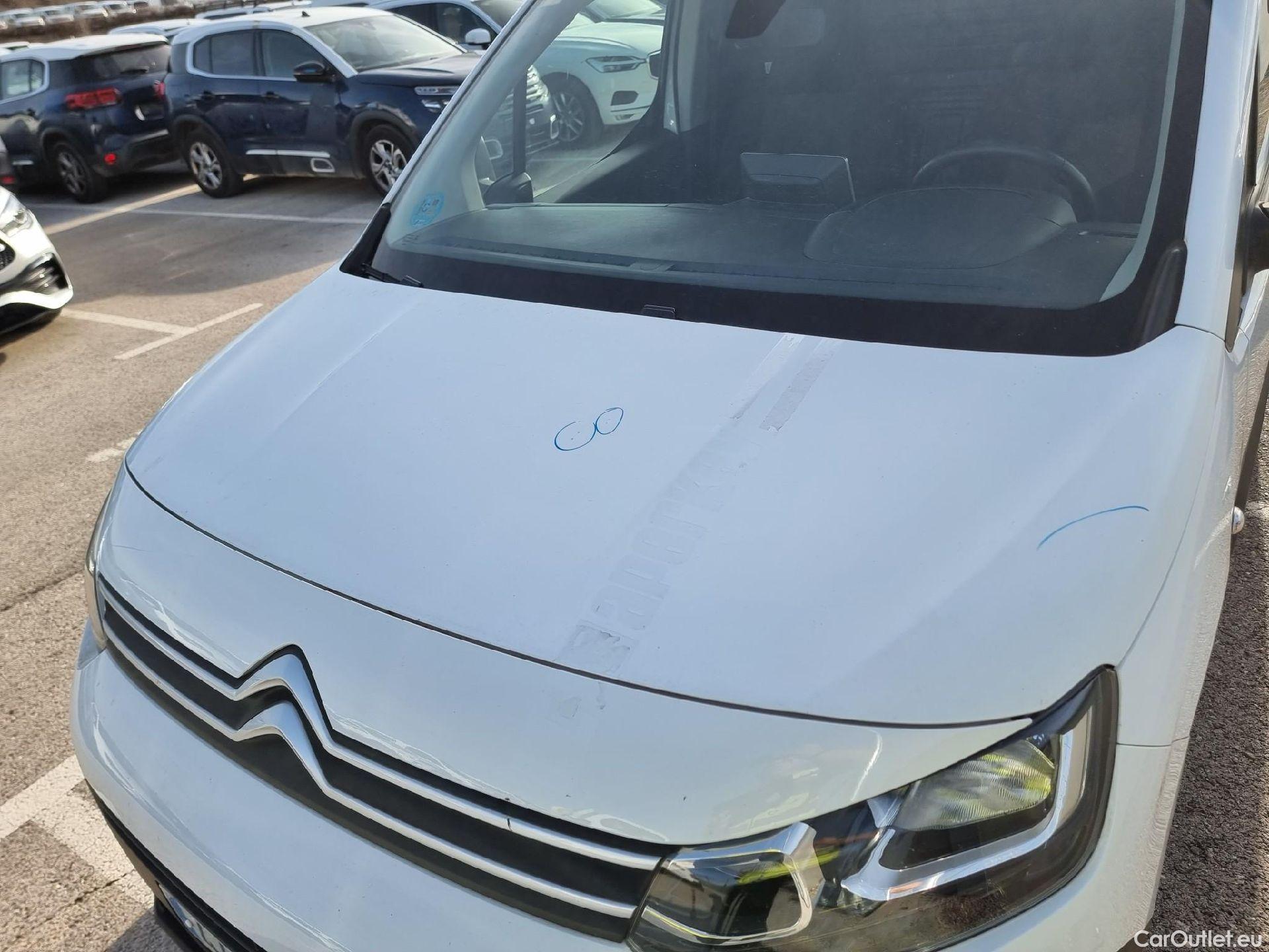  Citroen  Berlingo CITROEN  / 2018 / 3P / furgón derivado de turismo Talla M BlueHDi 100 CONTROL (AC2) #11