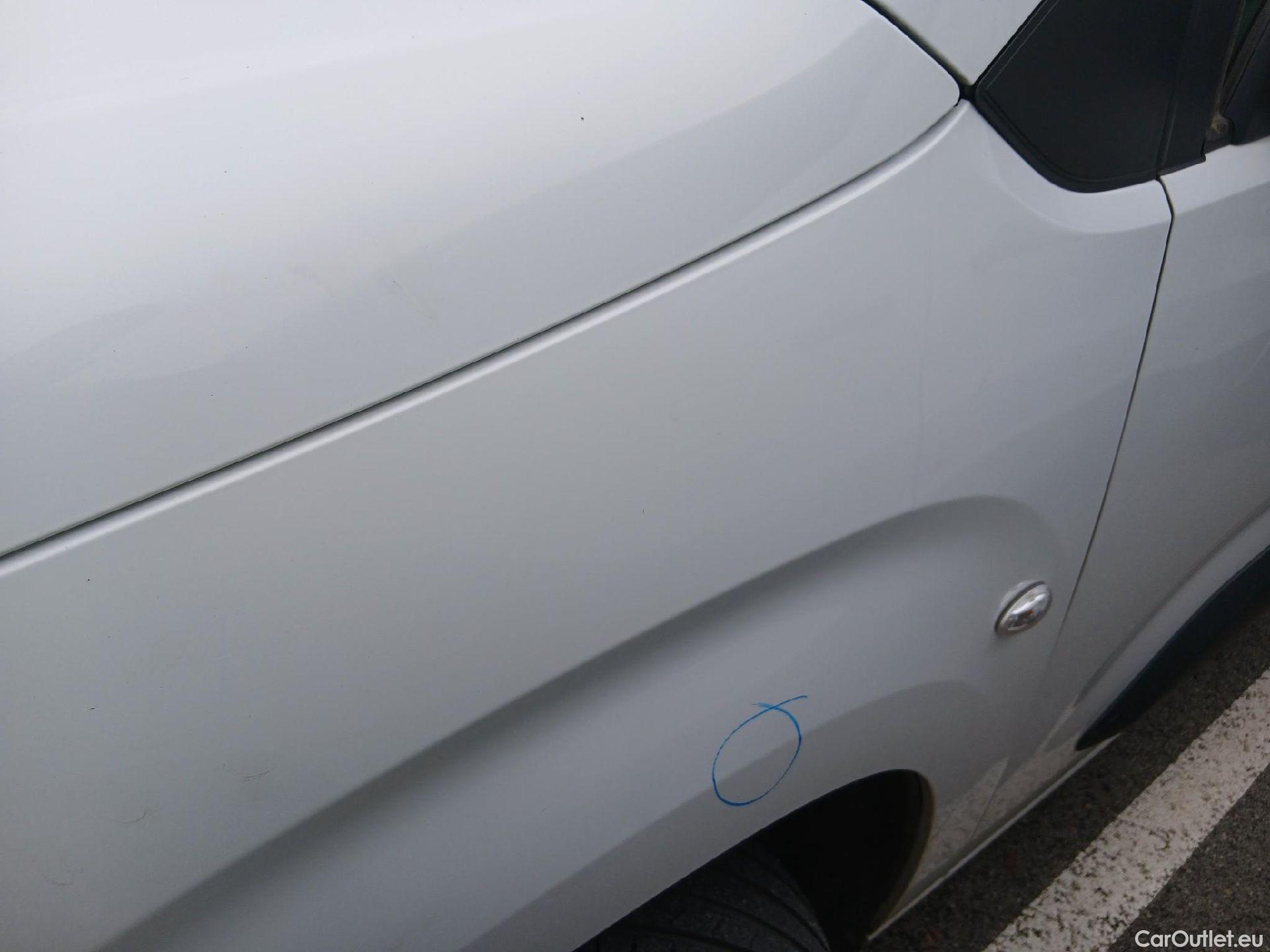  Citroen  Berlingo CITROEN  / 2018 / 4P / monovolumen compacto Talla M BlueHDi 100 S&S LIVE PACK #5