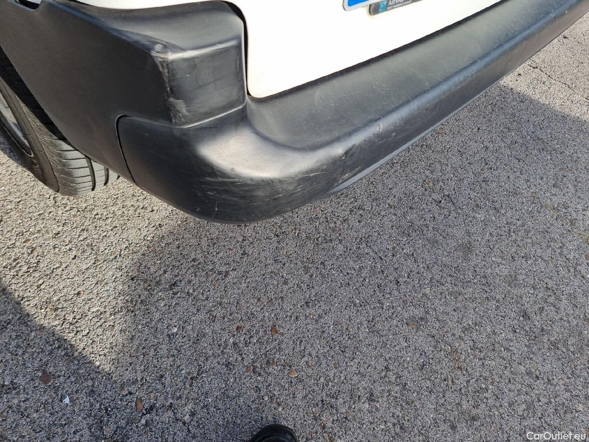  Citroen  Berlingo CITROEN  / 2018 / 3P / furgón derivado de turismo Talla M BlueHDi 100 CONTROL (AC2) #23