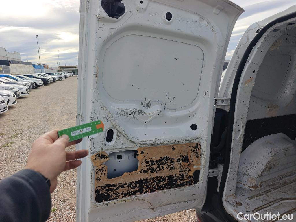  Mercedes  Citan MERCEDES-BENZ  / 2021 / 4P / furgón derivado de turismo 110 CDI 70kW Furgón Base Largo #12