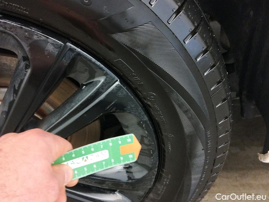  Citroen  Berlingo CITROEN  / 2018 / 5P / monovolumen compacto Talla M BlueHDi 100 S&S 100 AÑOS #12