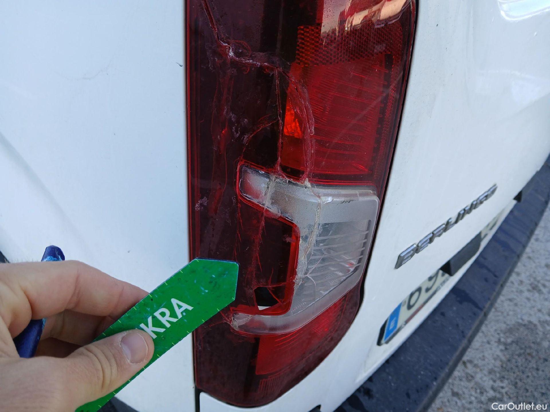  Citroen  Berlingo CITROEN  / 2018 / 3P / furgón derivado de turismo Talla M BlueHDi 100 CONTROL #15