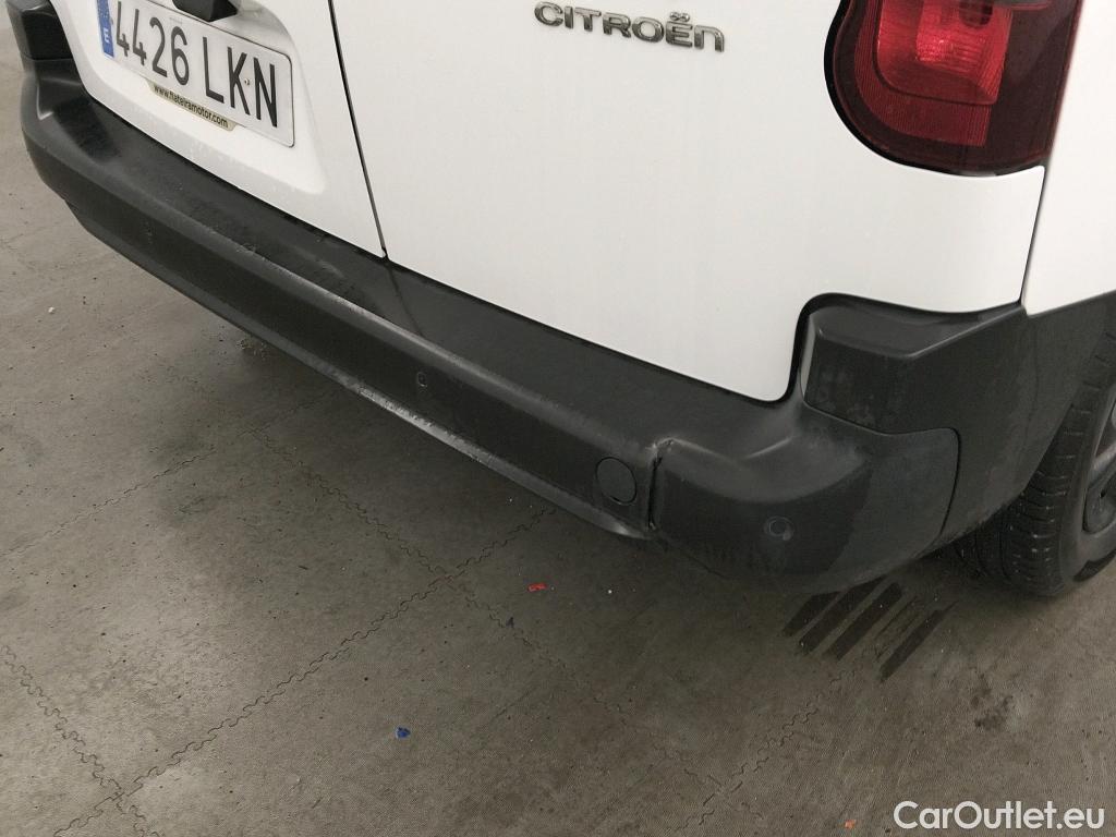  Citroen  Berlingo CITROEN  / 2018 / 5P / monovolumen compacto Talla M BlueHDi 100 S&S 100 AÑOS #1