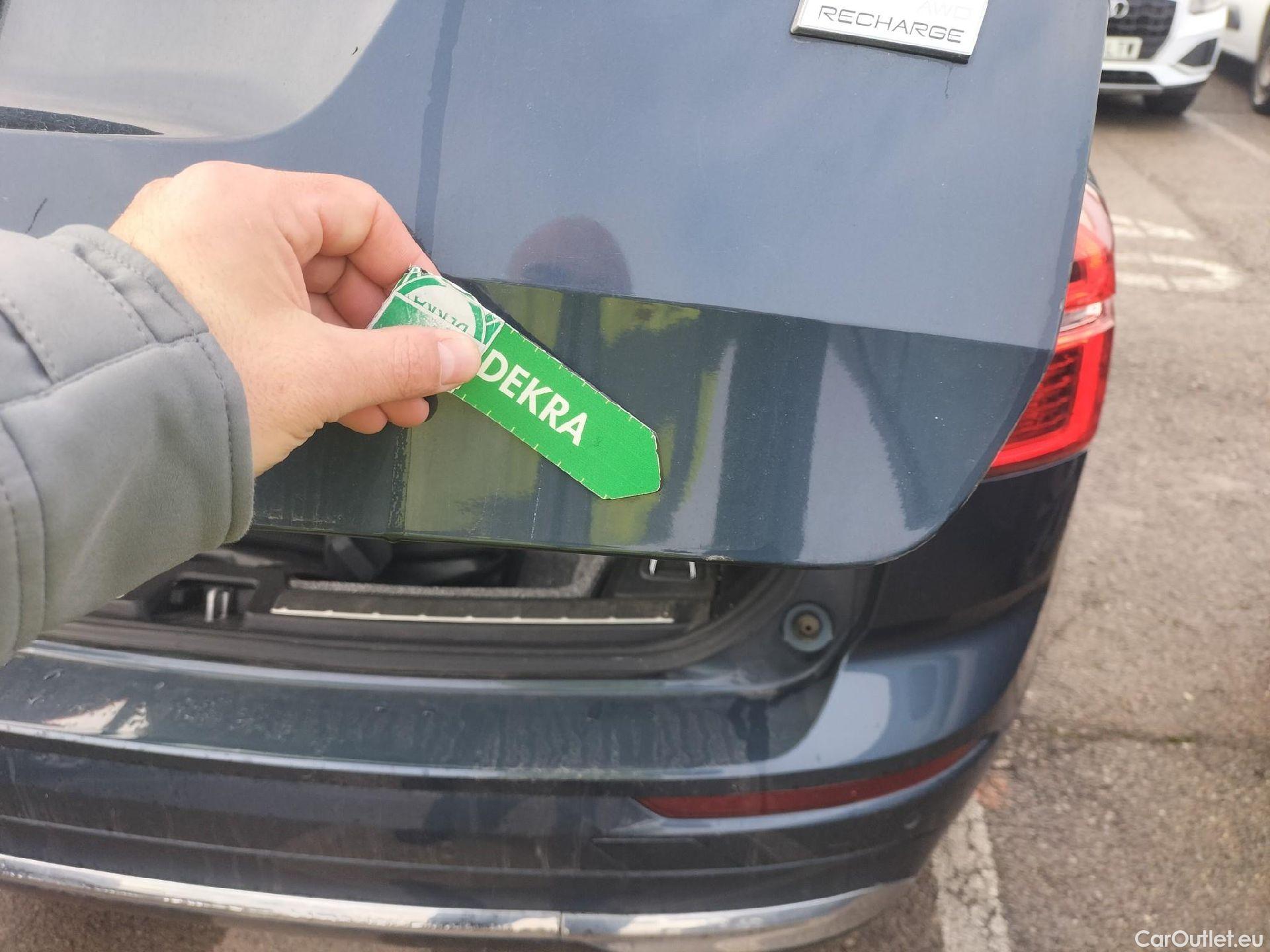  Volvo  XC60 VOLVO  / 2017 / 5P / todoterreno 2.0 T6 AWD Recharge Inscription Exp Auto #25