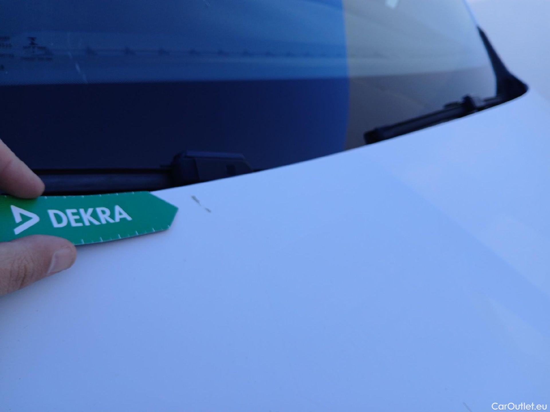  Citroen  Berlingo CITROEN  / 2018 / 4P / combi Talla M BlueHDi 100 LIVE (AC) #14