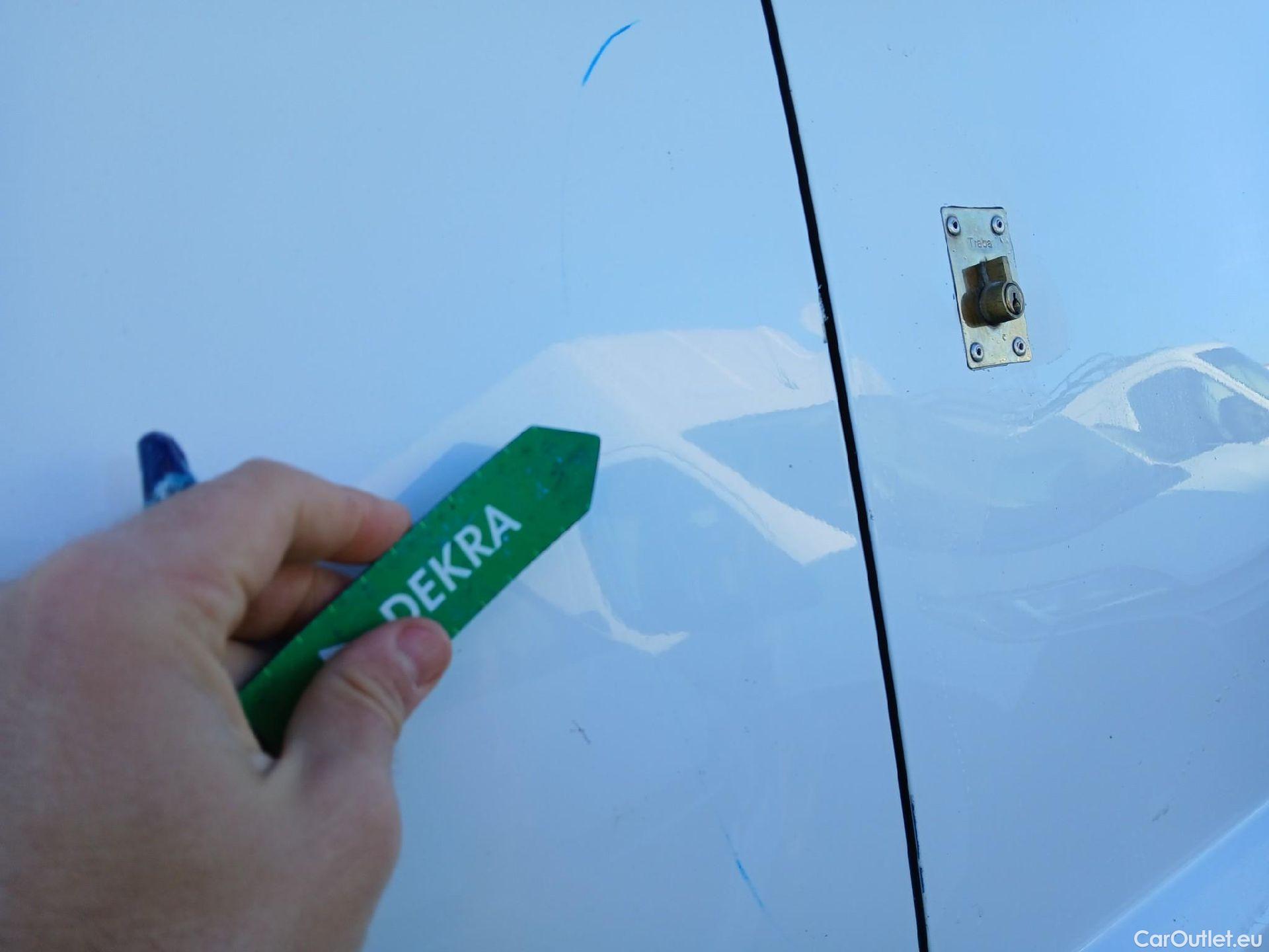  Citroen  Berlingo CITROEN  / 2018 / 3P / furgón derivado de turismo Talla M BlueHDi 100 CONTROL #23