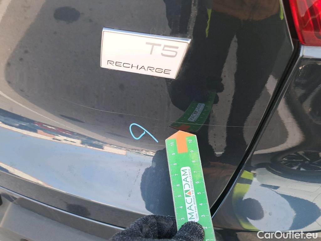  Volvo  XC 40 VOLVO XC40 / 2017 / 5P / todoterreno 1.5 T5 Twin Recharge Inscription Ex Auto #2