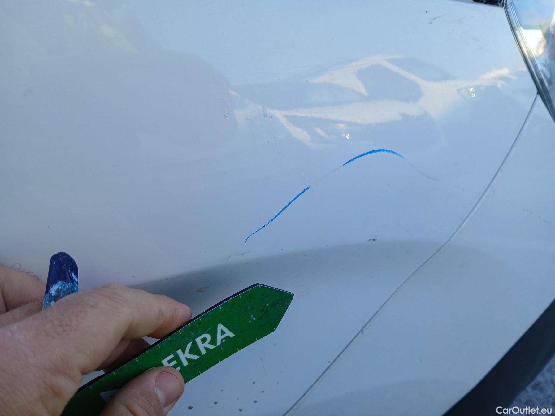  Citroen  Berlingo CITROEN  / 2018 / 3P / furgón derivado de turismo Talla M BlueHDi 100 CONTROL #32