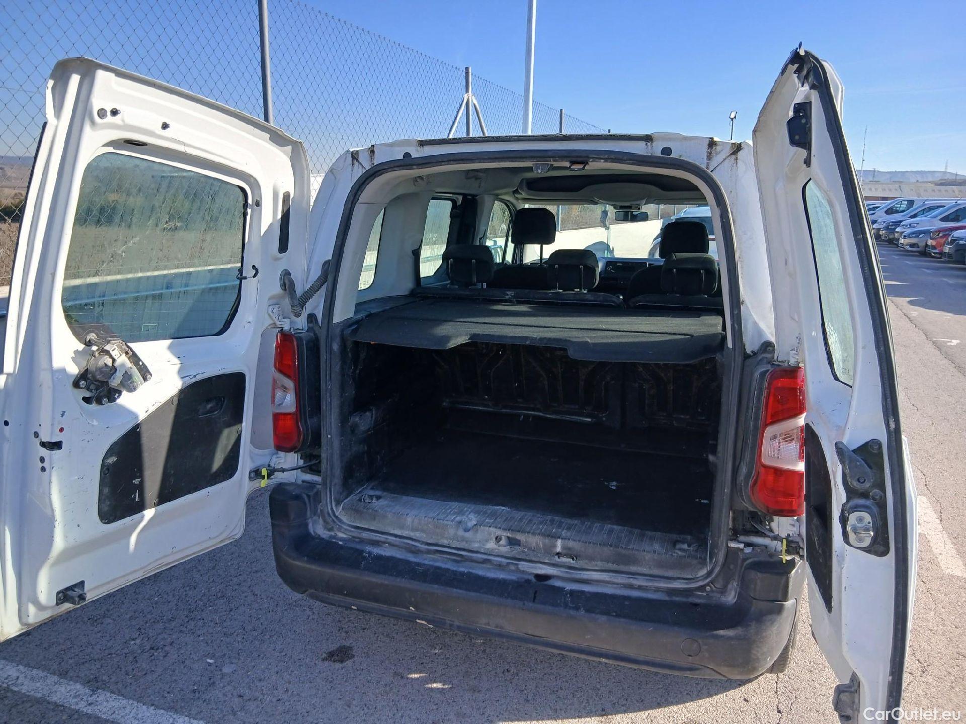  Citroen  Berlingo CITROEN  M BlueHDi 100 S&S LIVE (IND) (CX) #38