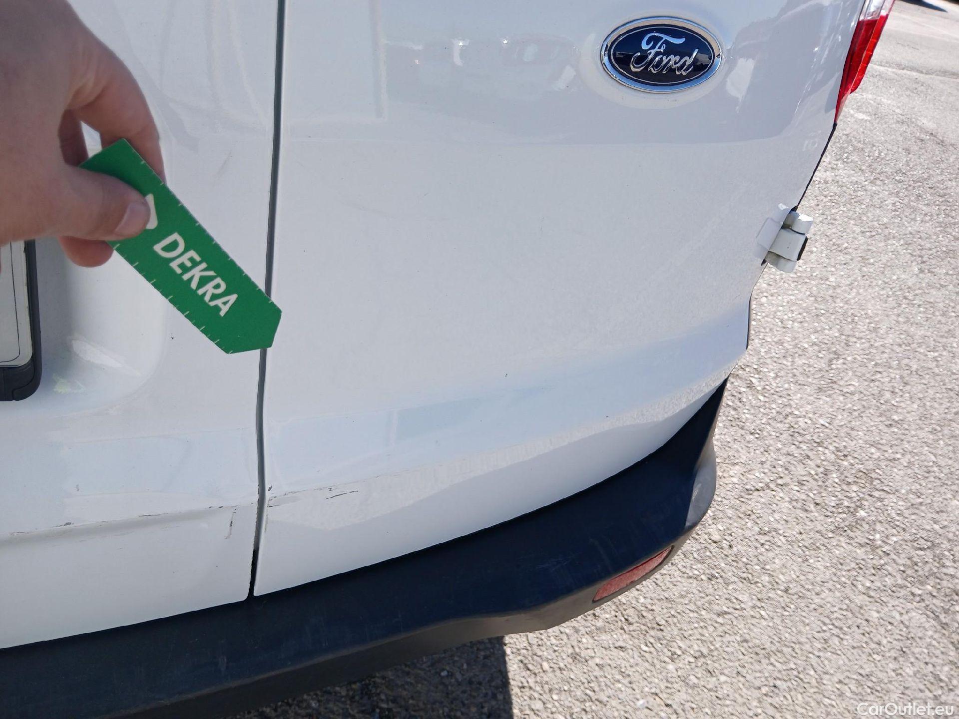  Ford  Transit Connect FORD Transit Courier / 2014 / 4P / combi Kombi 1.5 TDCi 71kW Trend #43