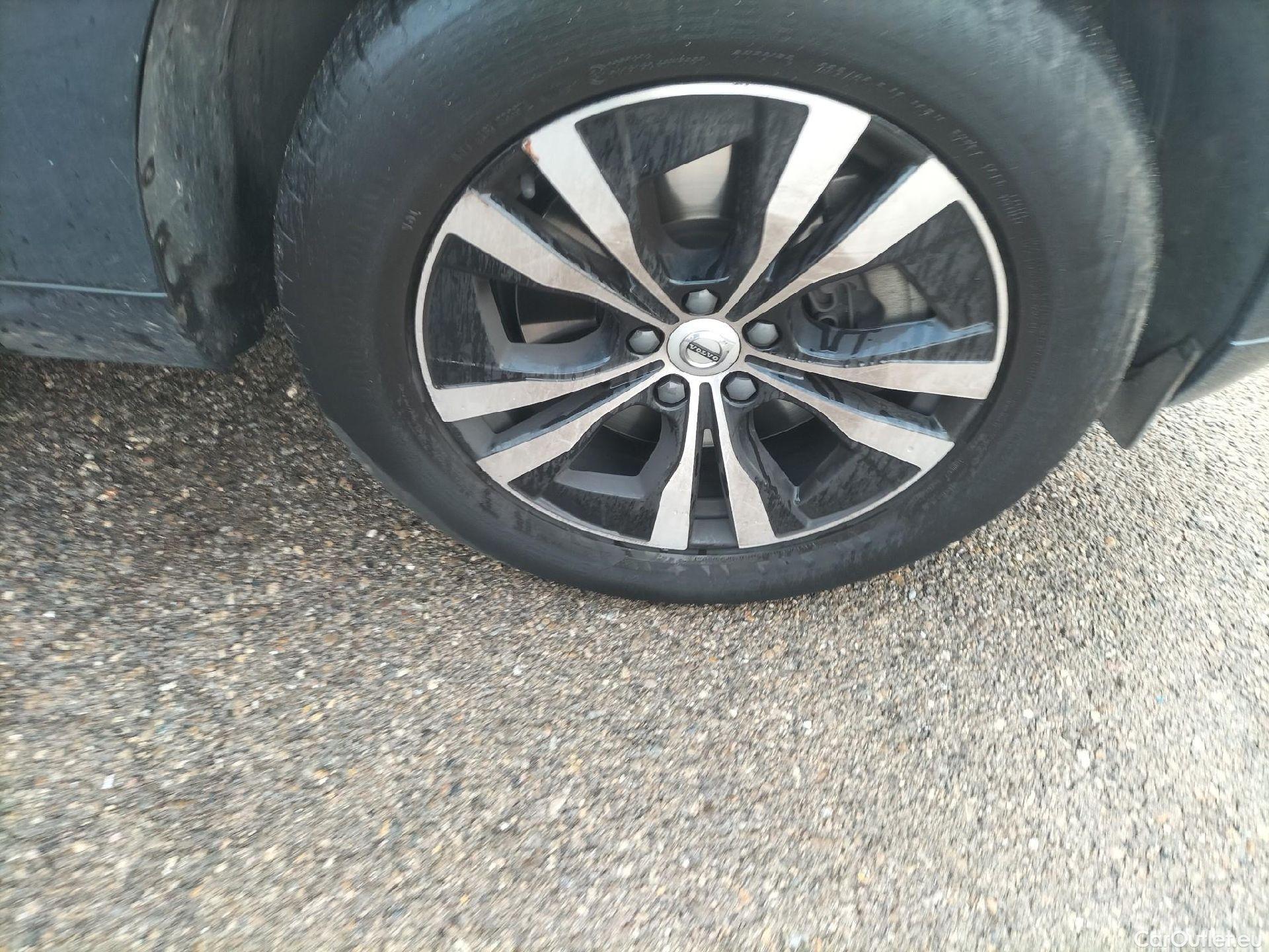  Volvo  XC60 VOLVO  / 2017 / 5P / todoterreno 2.0 T6 AWD Recharge Inscription Exp Auto #33